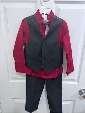 Van Heusen Black Vest & Pants with Burgundy Shirt and Plaid Tie